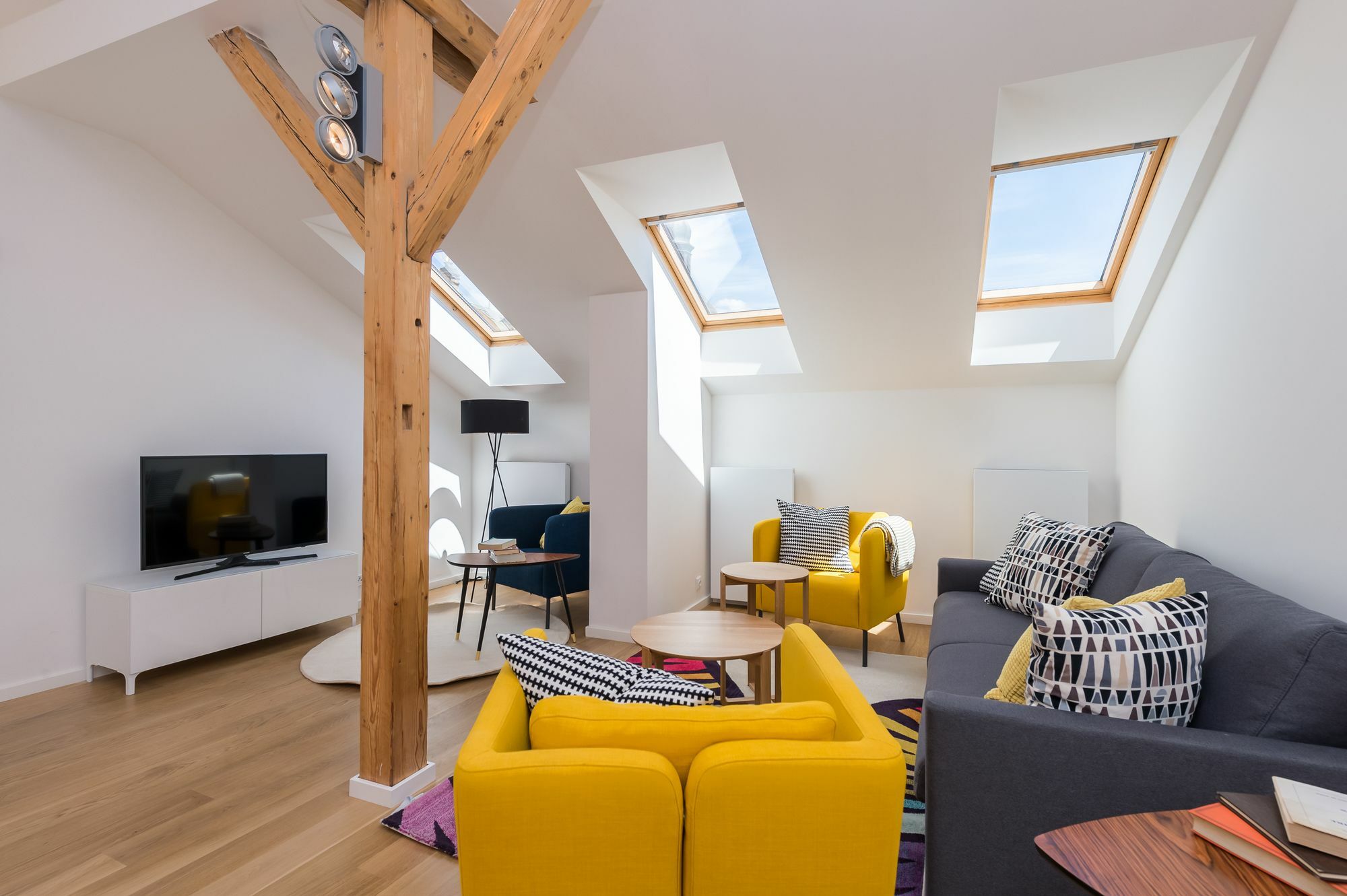 Empirent Center Apartmán *